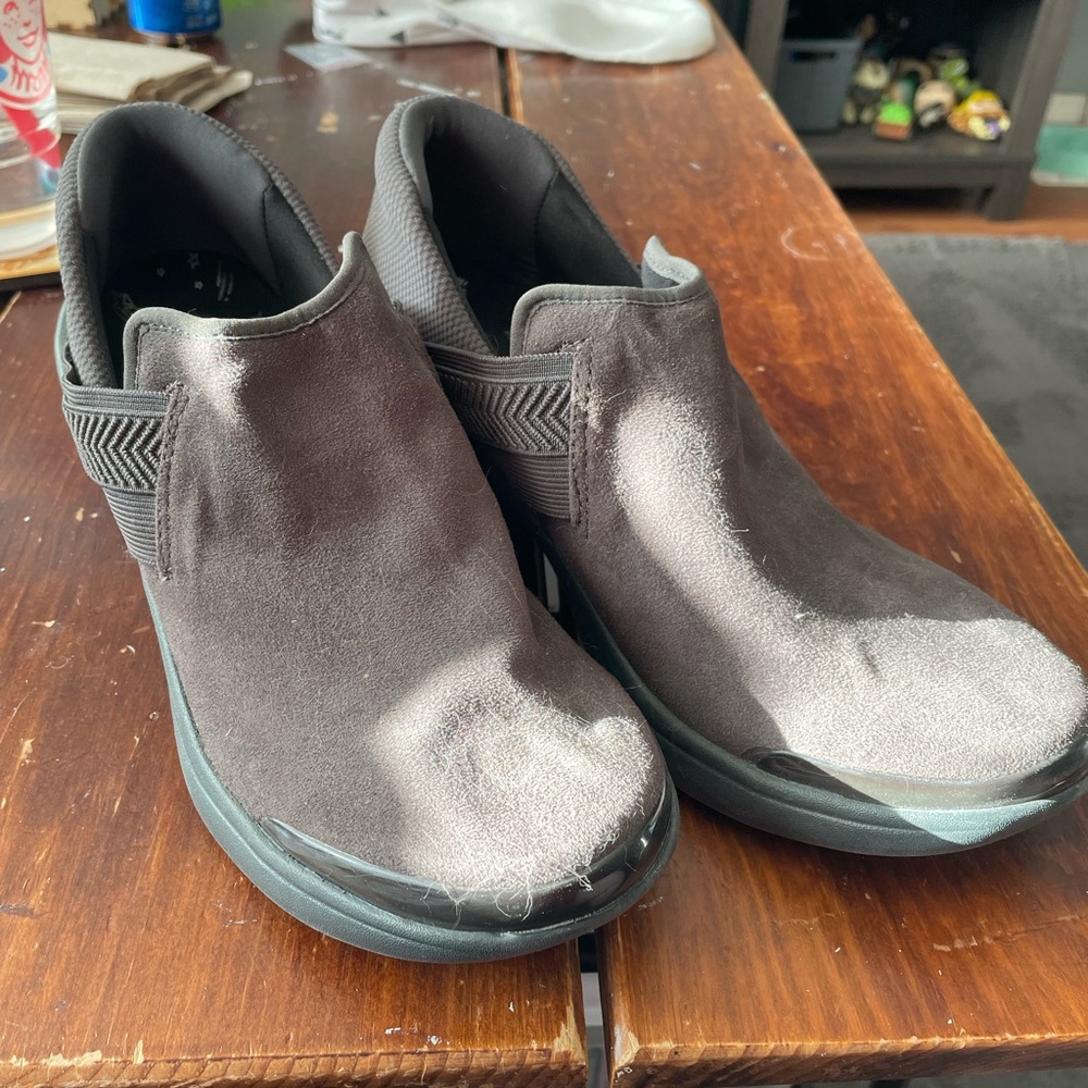 Bzees Ankle Booties in Gray